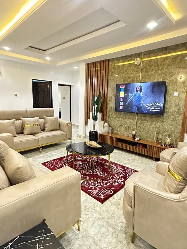 2bedroom block of flat